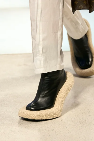 Look 95